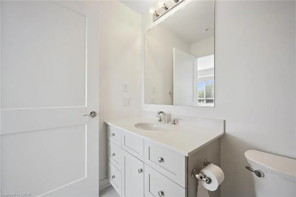 247 Northfield Drive E, #202