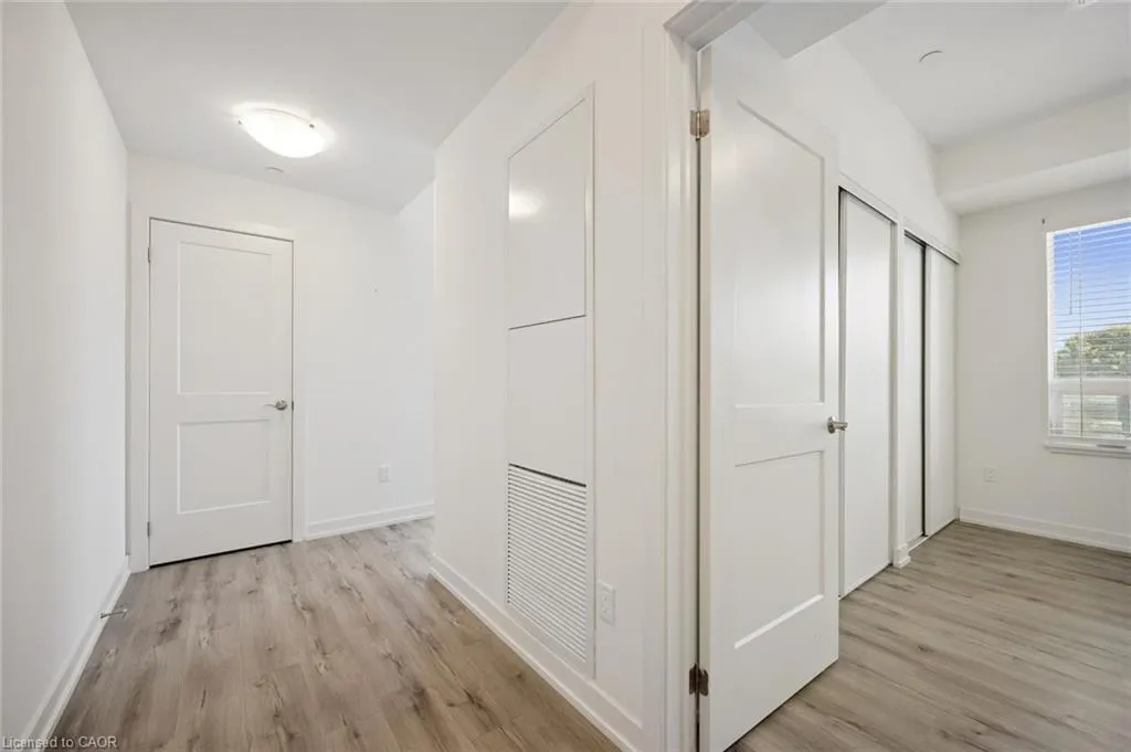 247 Northfield Drive E, #202