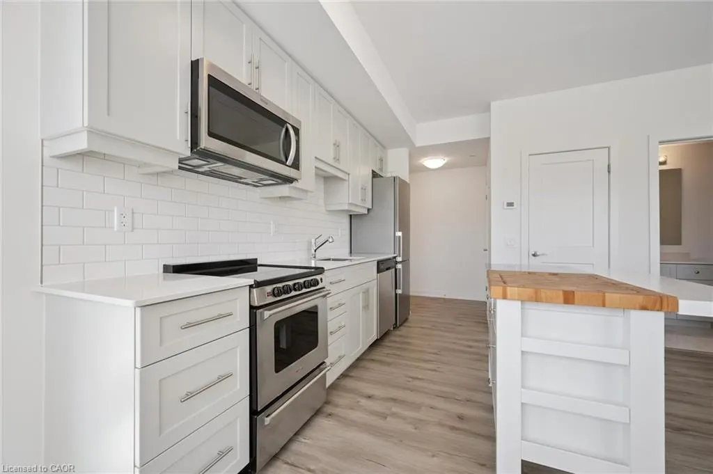 247 Northfield Drive E, #202