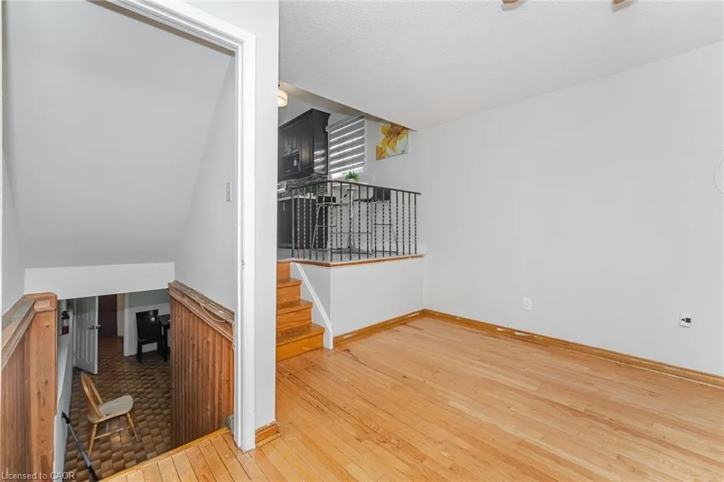 3783 Keenan Crescent