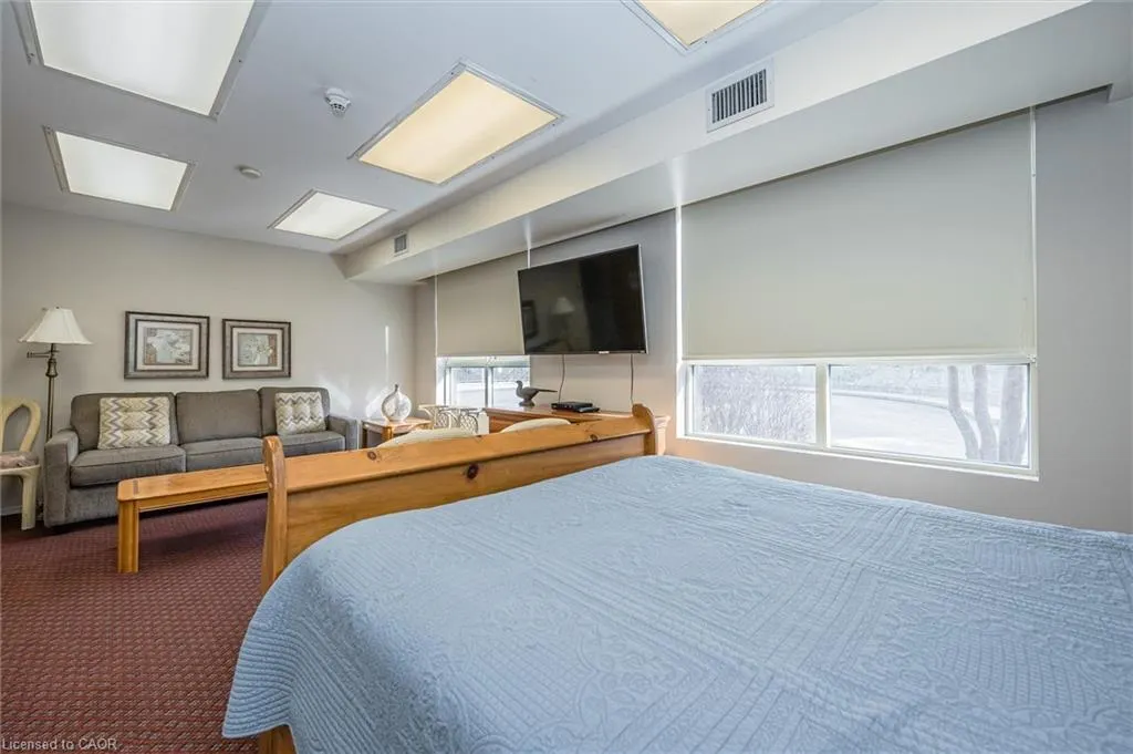 30 Blue Springs Drive, #702