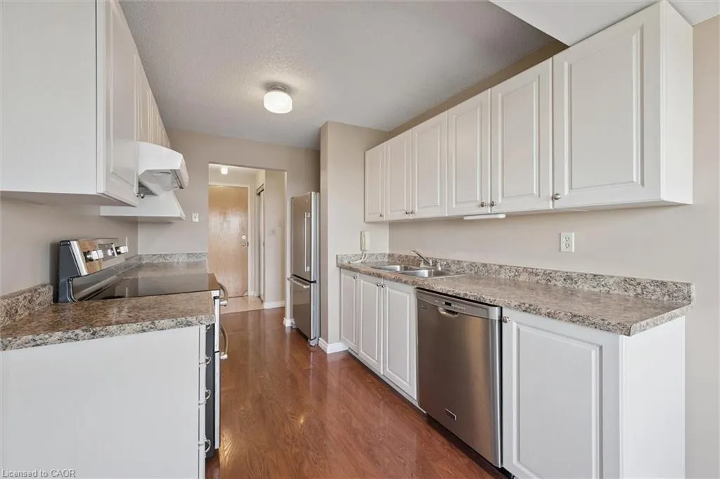 30 Blue Springs Drive, #702