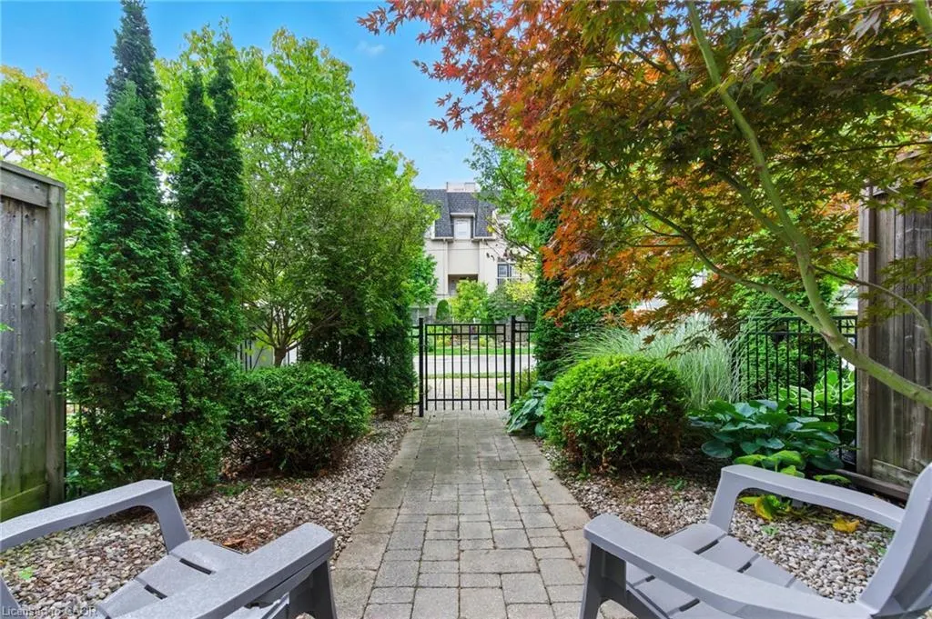117 Nelson Street, #3