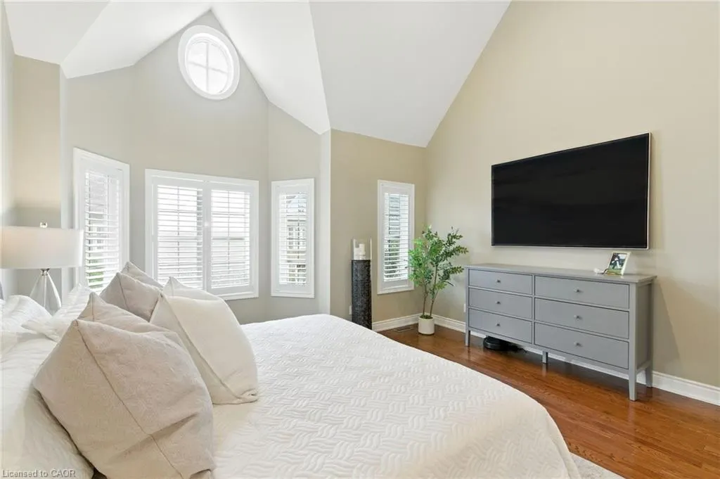 117 Nelson Street, #3