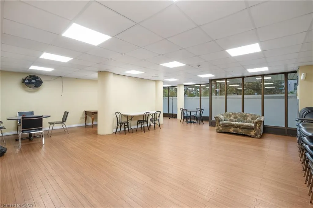 10 Markbrook Lane, #1402