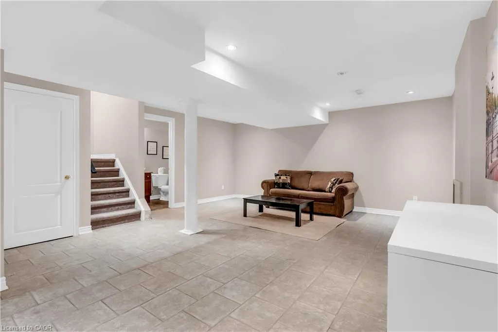 1085 Harrogate Drive, #45