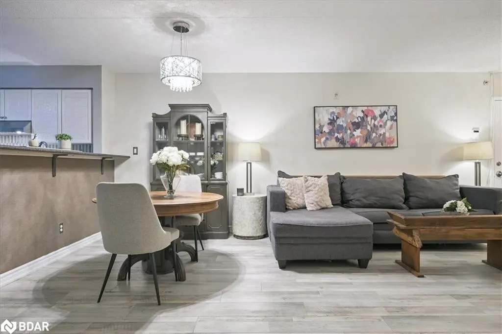 1450 Bishops Gate, #105