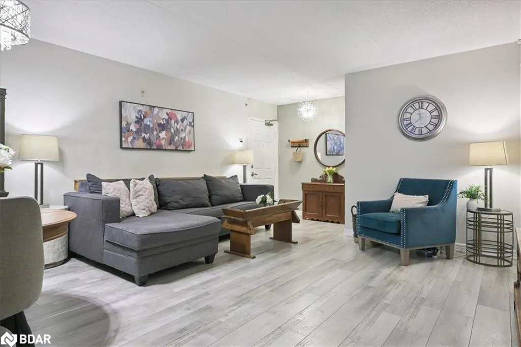 1450 Bishops Gate, #105