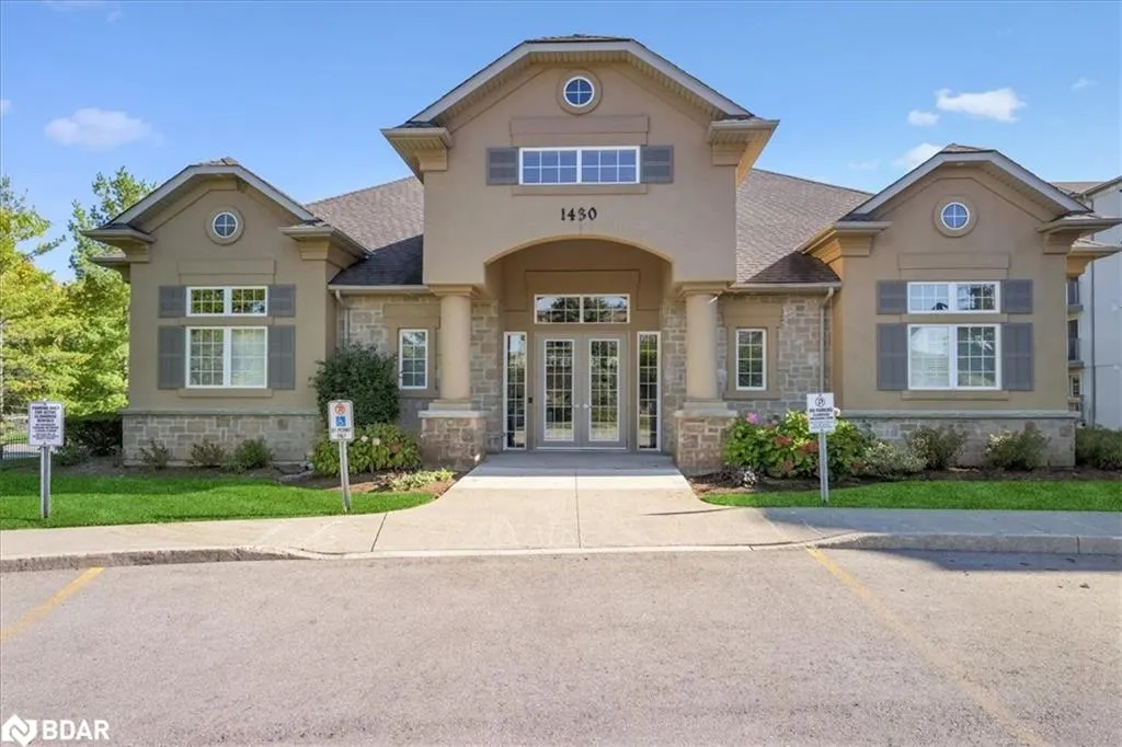 1450 Bishops Gate, #105