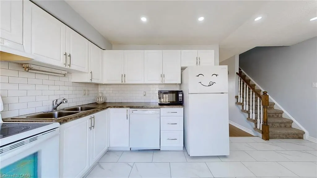 1155 Paramount Drive, #43