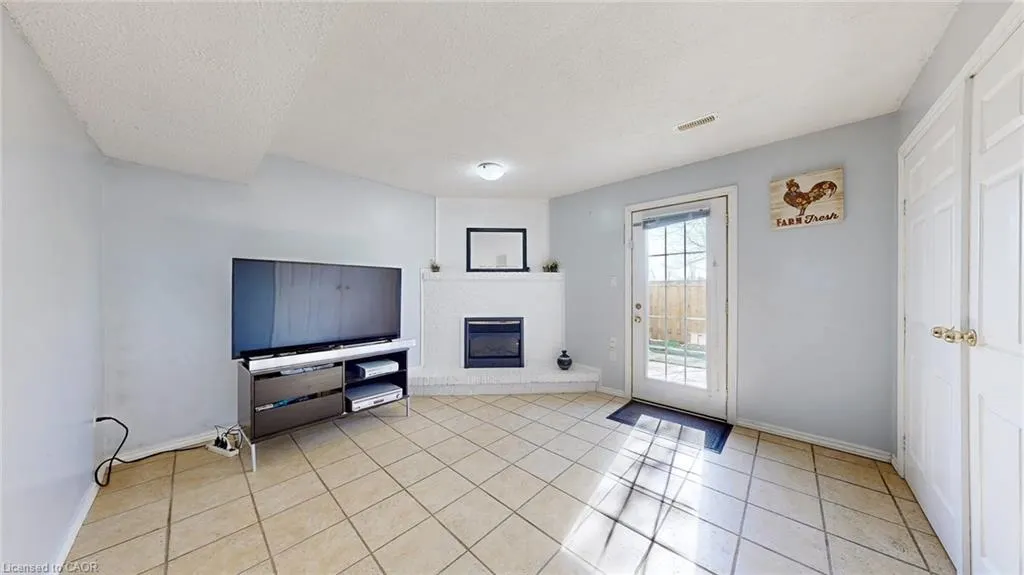 1155 Paramount Drive, #43