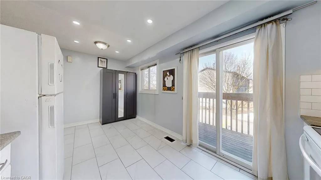 1155 Paramount Drive, #43
