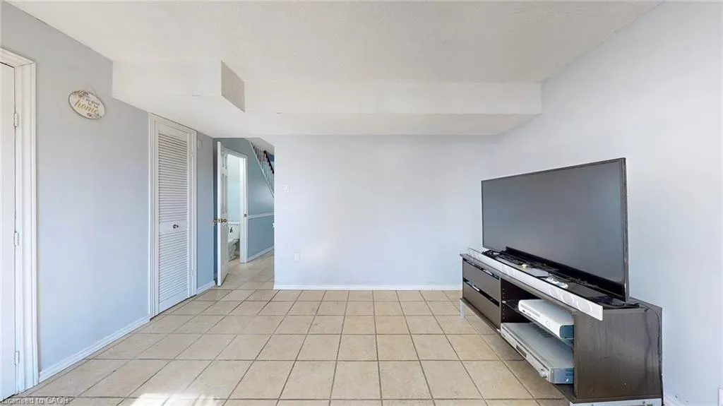1155 Paramount Drive, #43