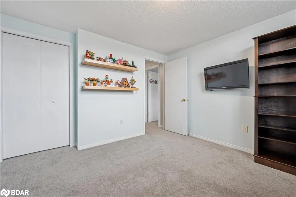 103 Northcliff Drive