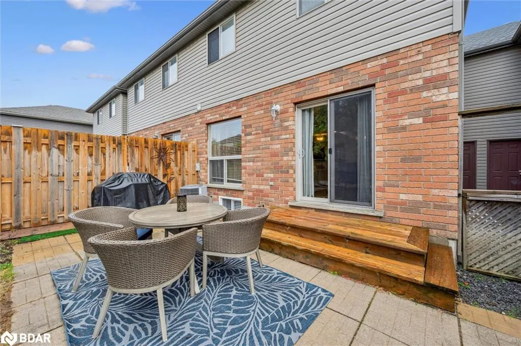 103 Northcliff Drive