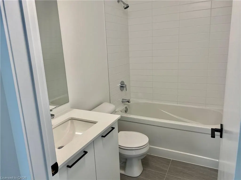 479 Charlton Avenue E, #410