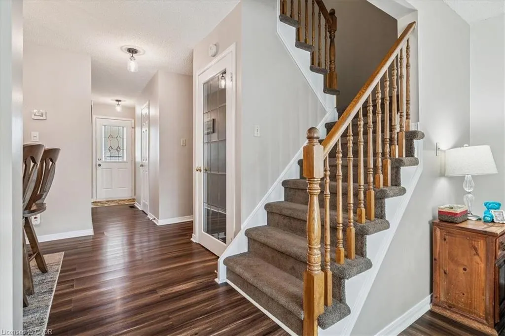 15 Ellington Avenue, #5