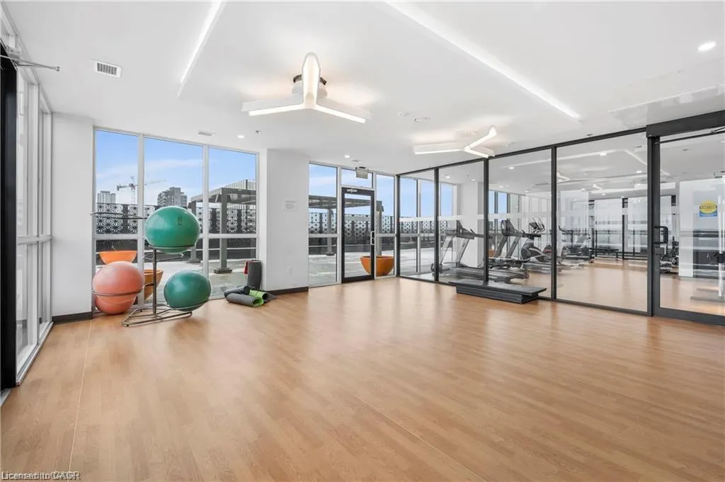 60 Charles Street W, #2405