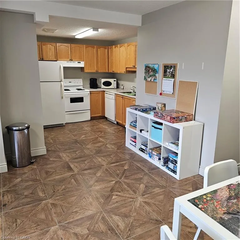 345 Briarmeadow Drive, #101