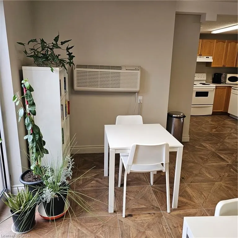 345 Briarmeadow Drive, #101