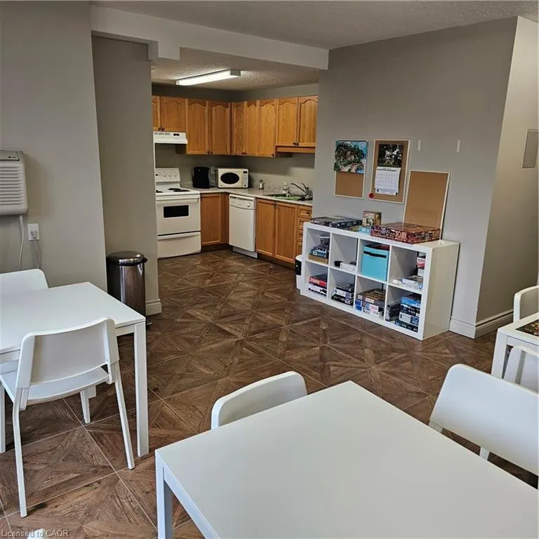 345 Briarmeadow Drive, #101