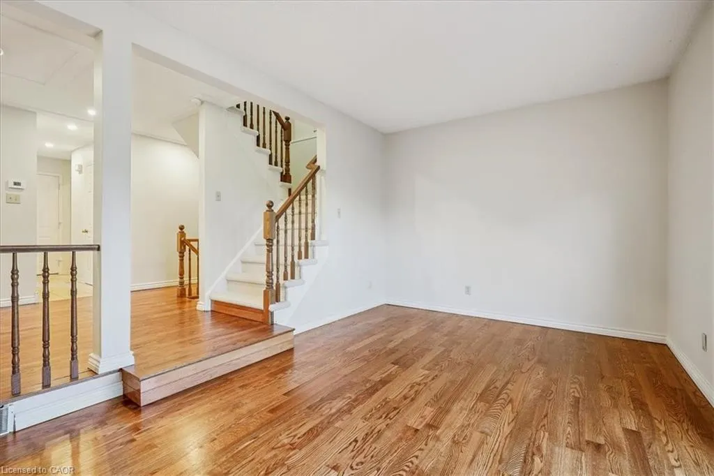 503 8 Highway, #33