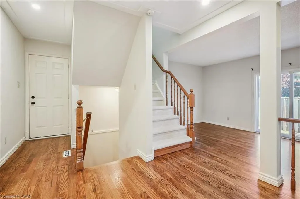 503 8 Highway, #33