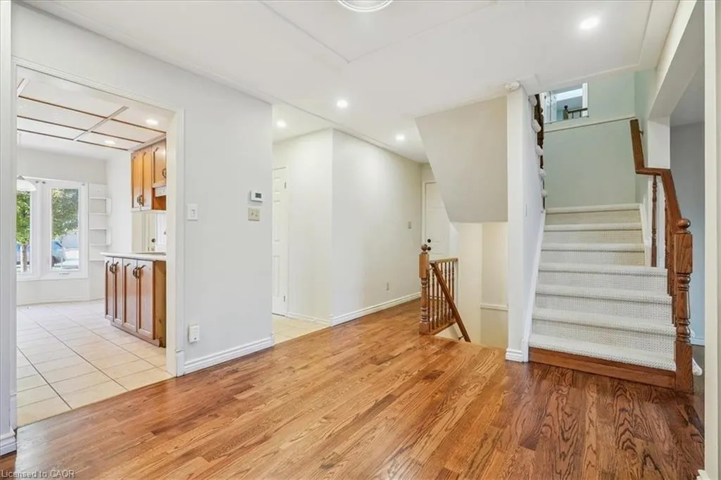 503 8 Highway, #33