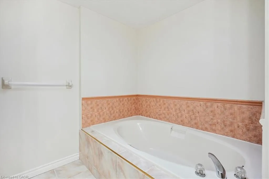 503 8 Highway, #33