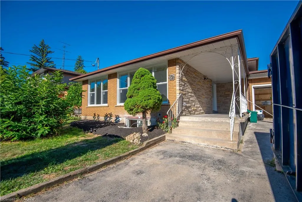 308 Mount Albion Road, #1