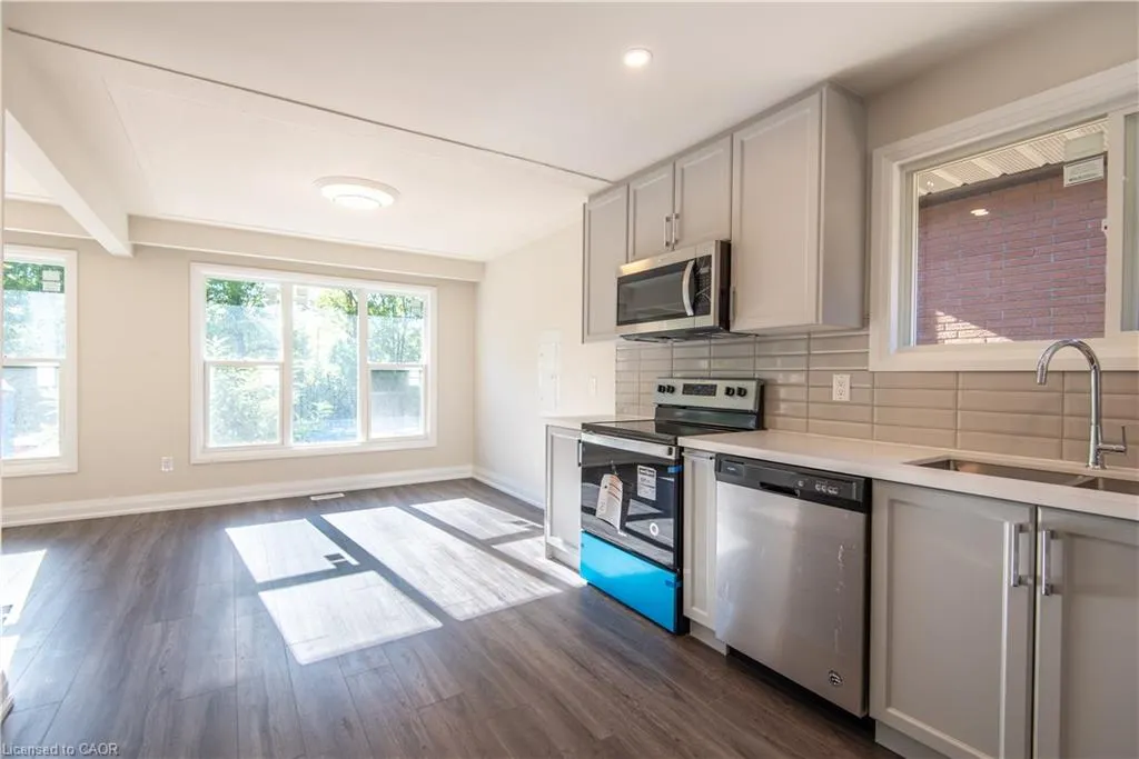 308 Mount Albion Road, #1