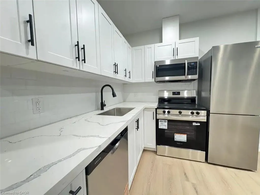 53 Ontario Road, #6