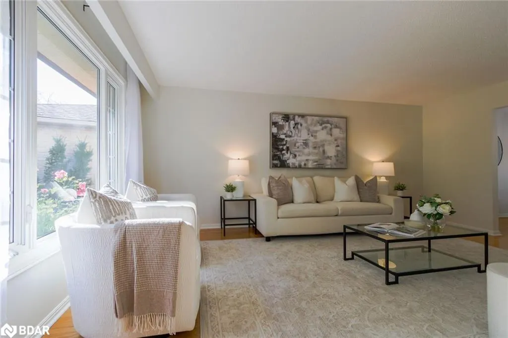 1303 Henley Place