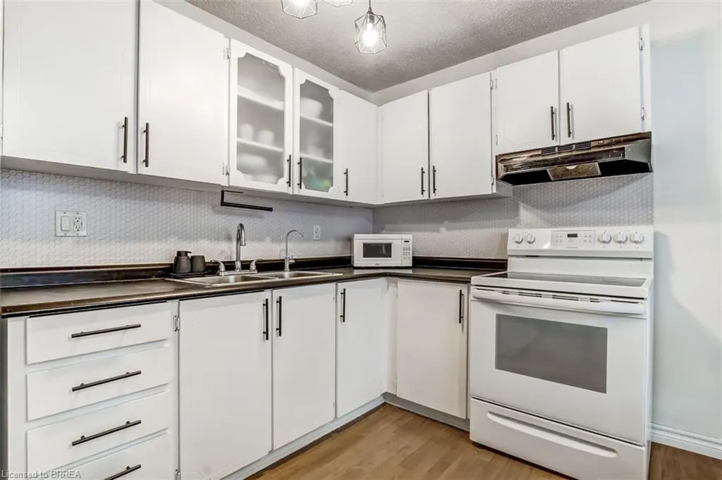 24 Coachwood Road, #6