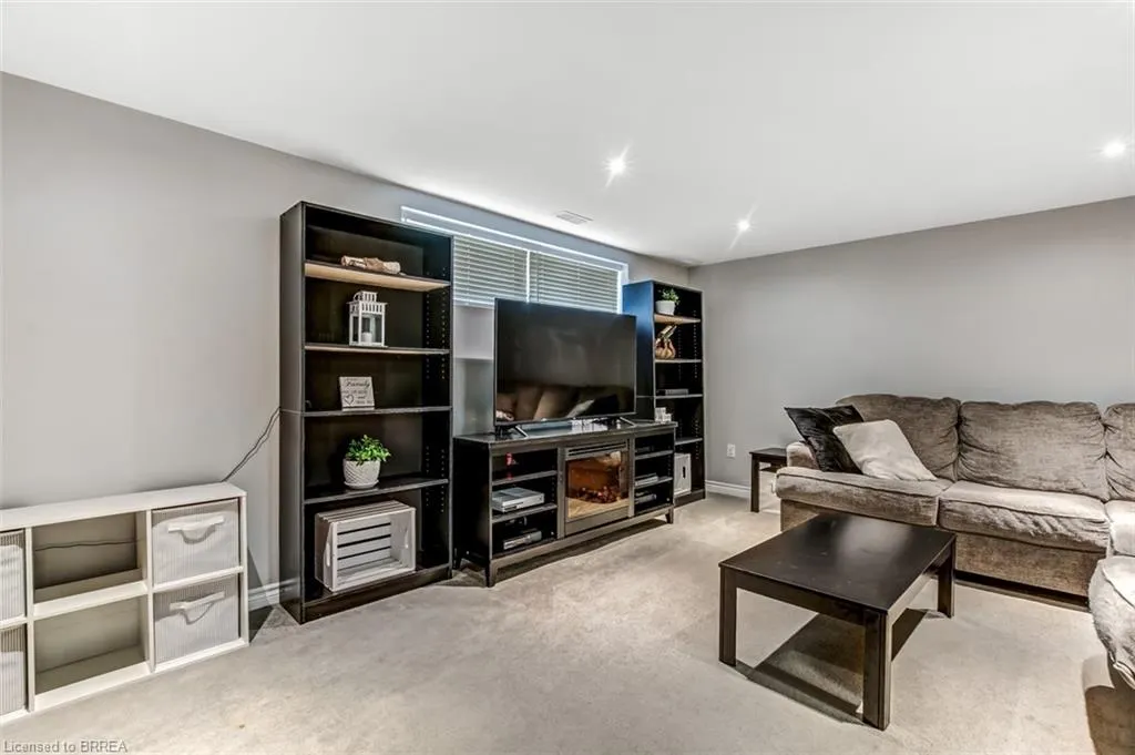 24 Coachwood Road, #6