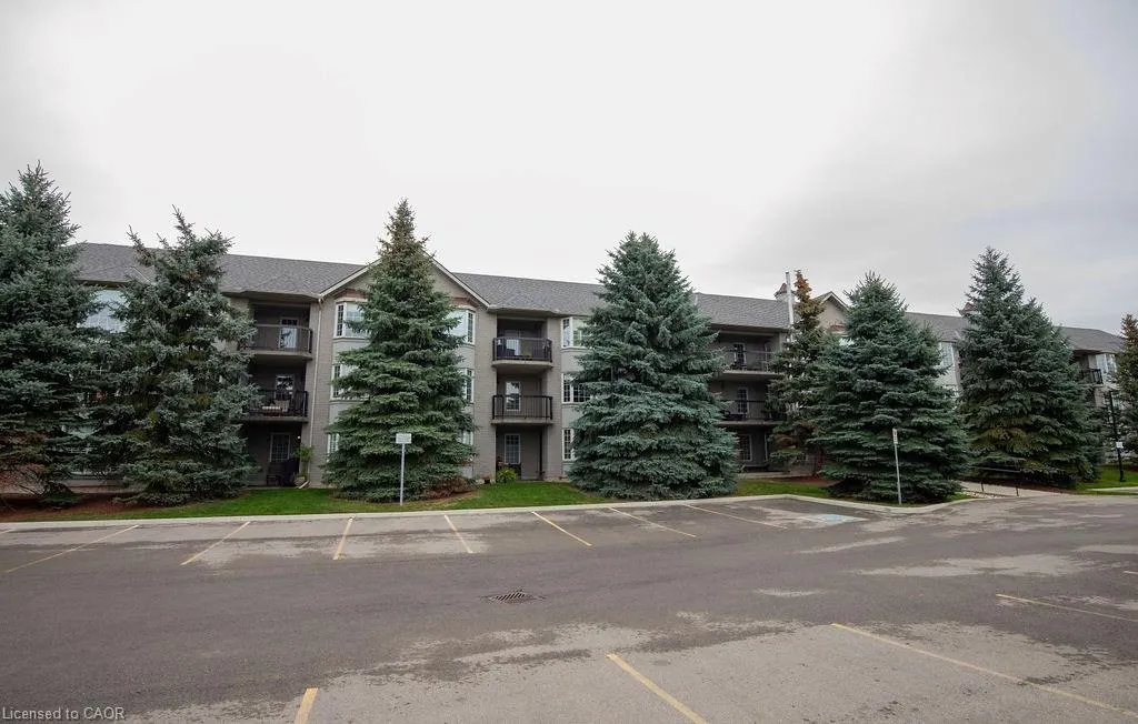 990 Golf Links Road, #202