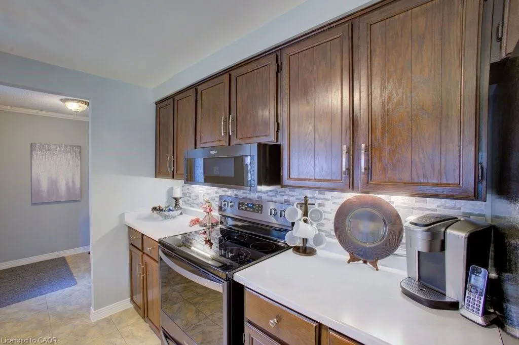 479 Beechwood Drive, #3