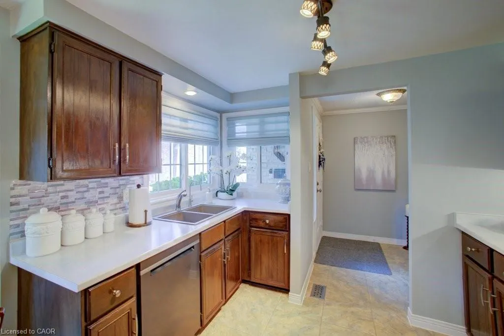 479 Beechwood Drive, #3