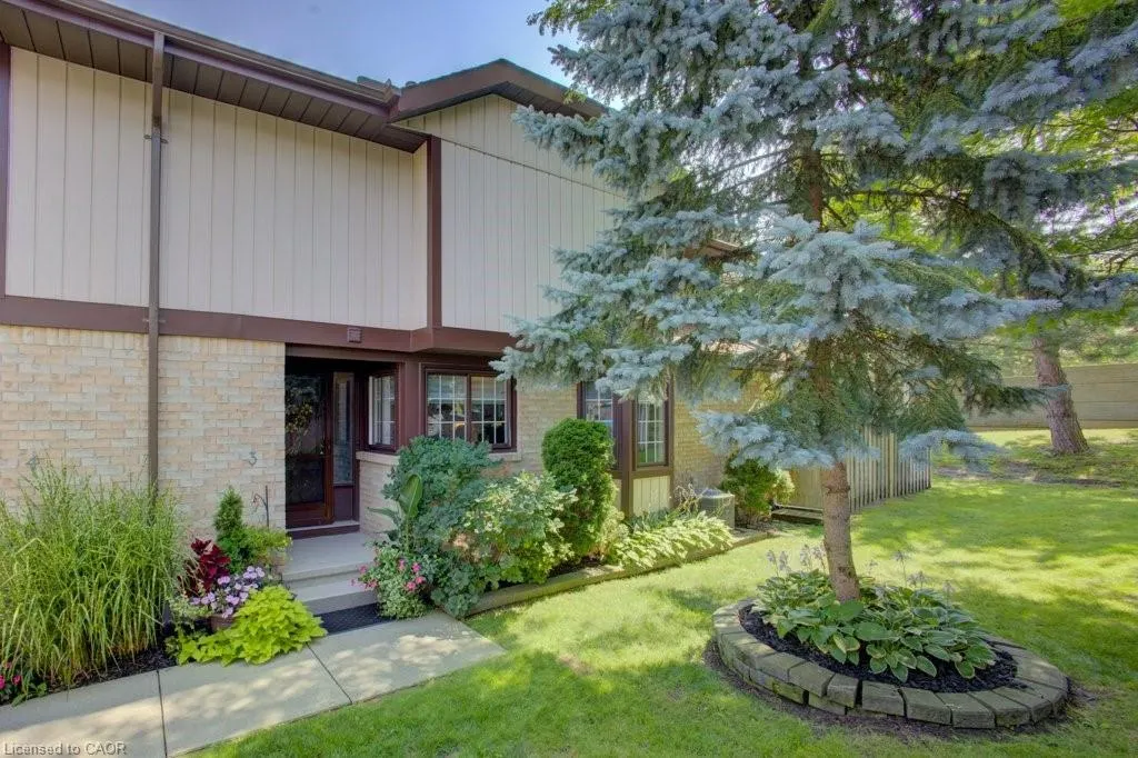 479 Beechwood Drive, #3