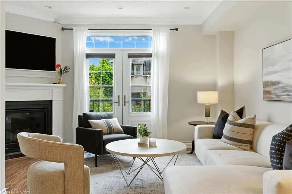 117 Nelson Street, #3