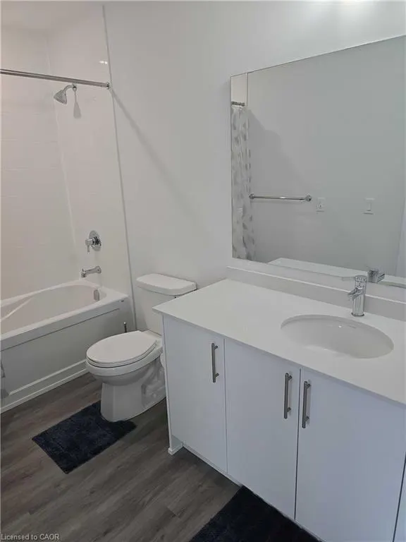 1000 Lackner Place, #608