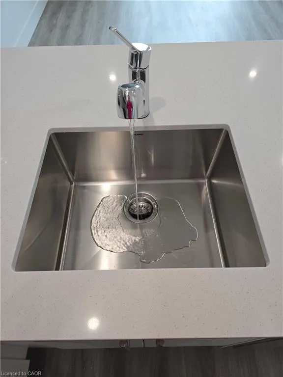 1000 Lackner Place, #608