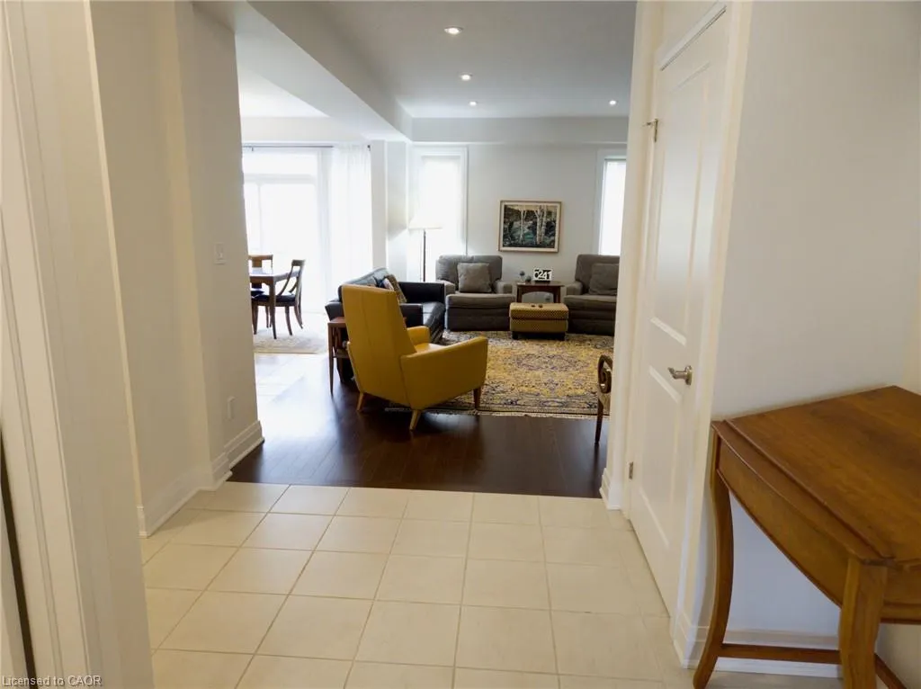 293 Chokecherry Crescent