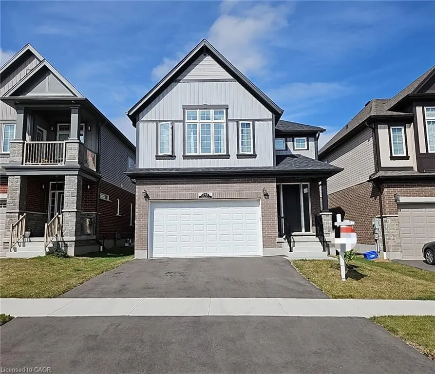 293 Chokecherry Crescent