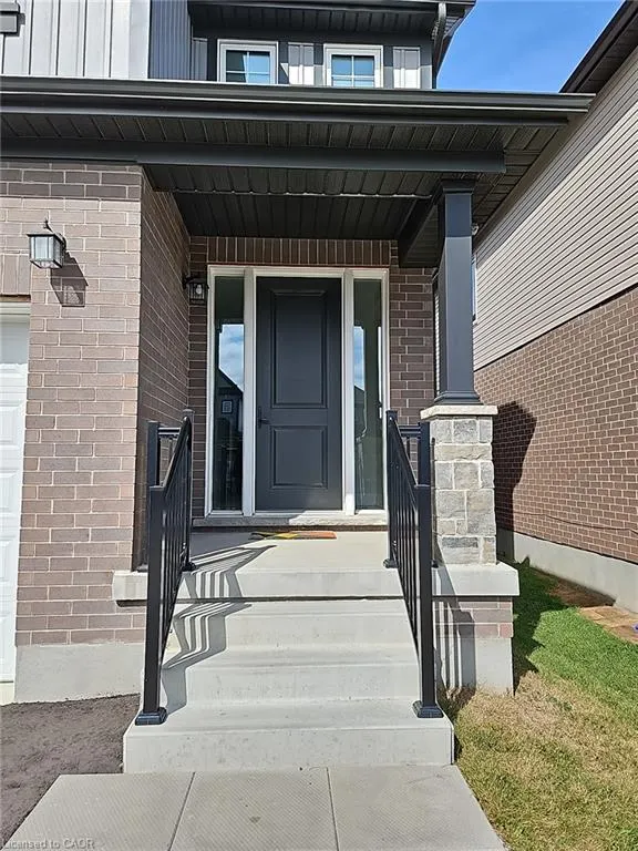 293 Chokecherry Crescent