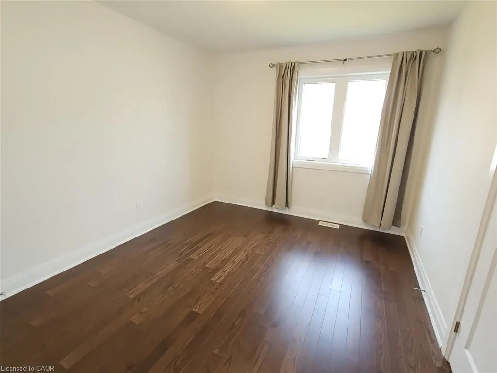 293 Chokecherry Crescent