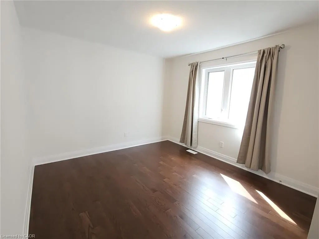 293 Chokecherry Crescent