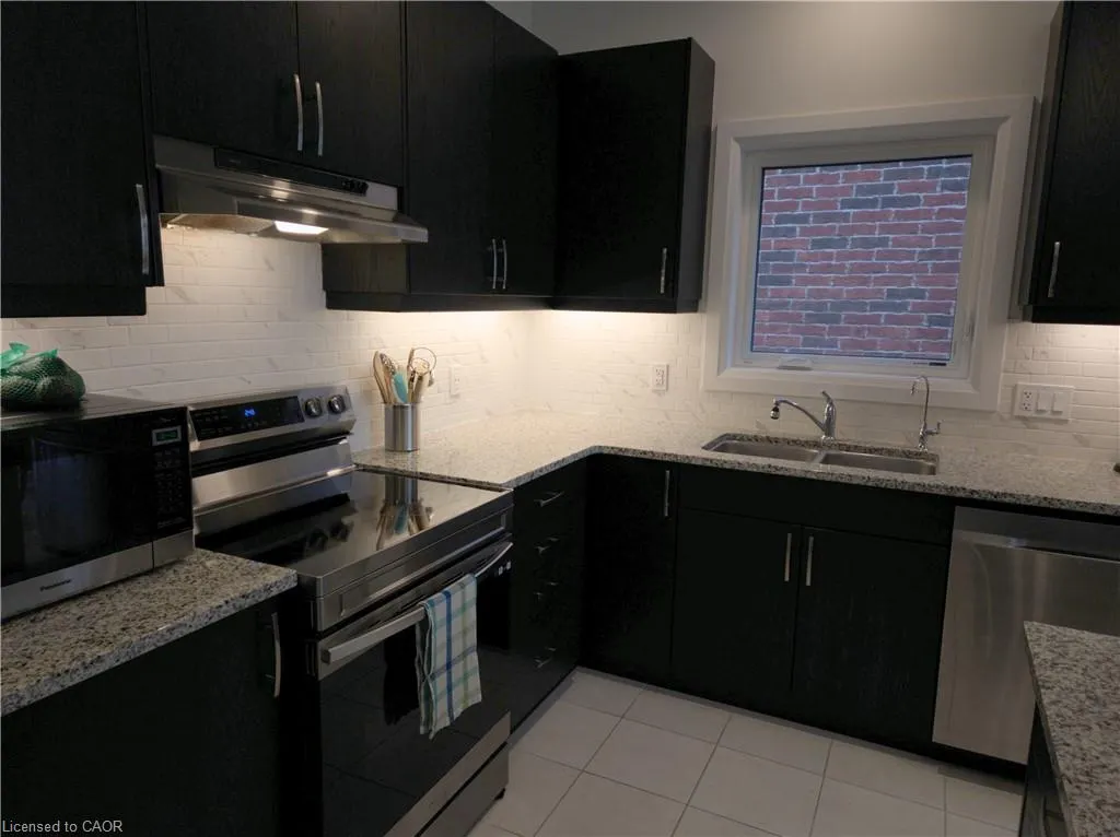 293 Chokecherry Crescent