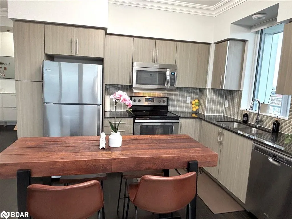 65 Spears Road Road, #1503