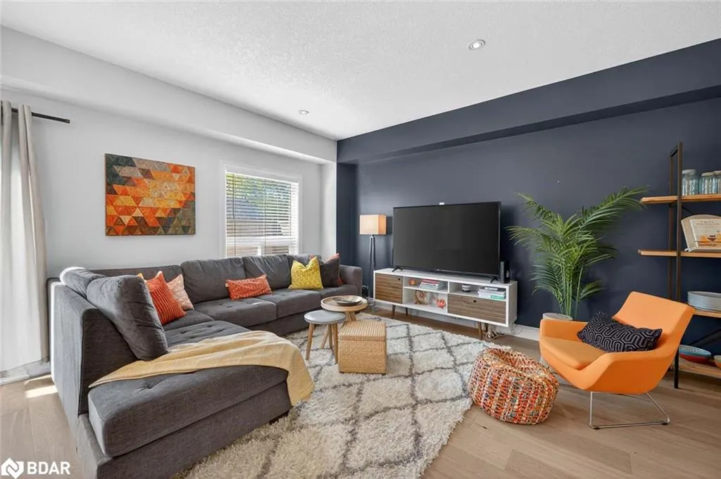 1491 Plains Road W, #4